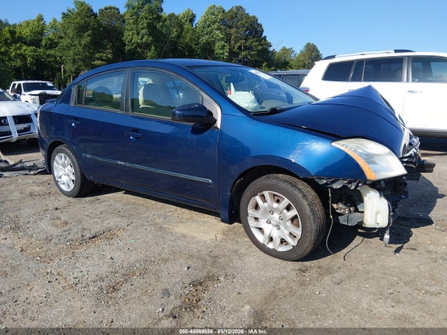 Salvage Nissan Sentra Image