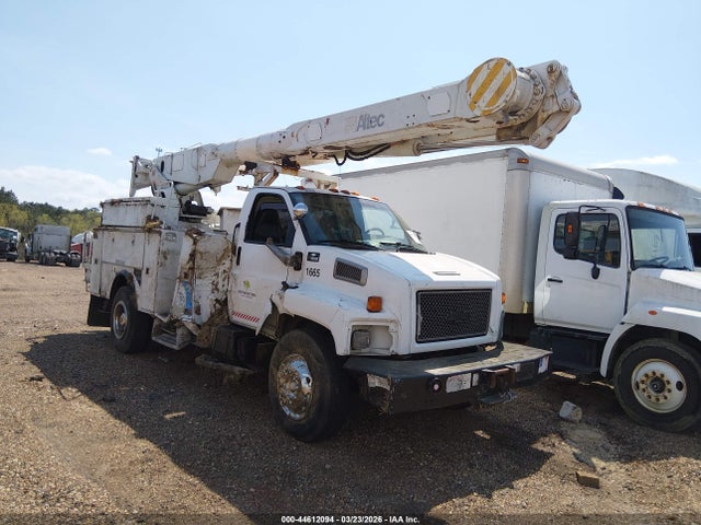 Salvage Chevrolet Cc7500 Image