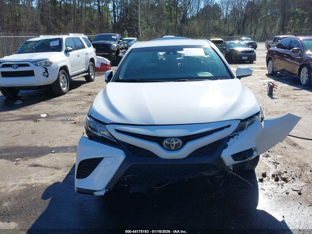 Toyota Camry Se