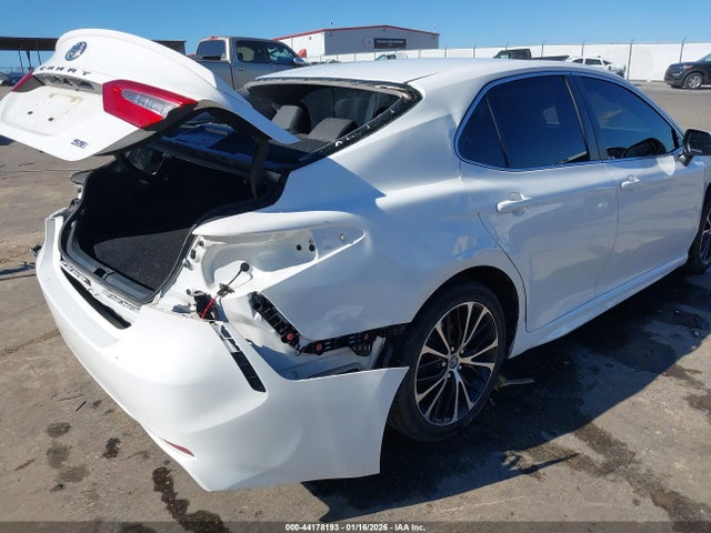 Toyota Camry Se