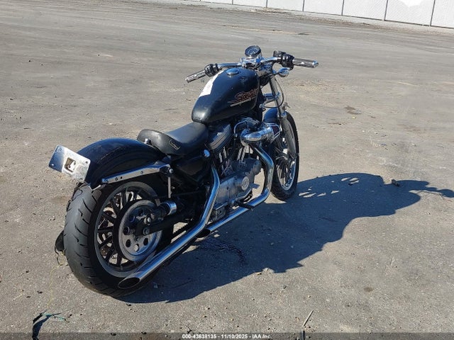 Harley-Davidson Xl883