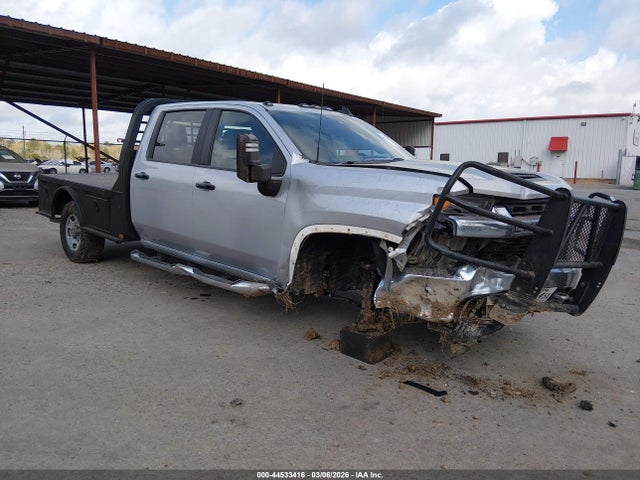 Salvage Chevrolet Silverado 2500 Image