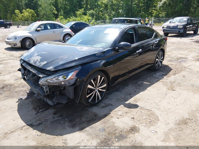 Nissan Altima Platinum Fwd