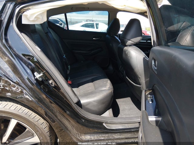 Nissan Altima Platinum Fwd