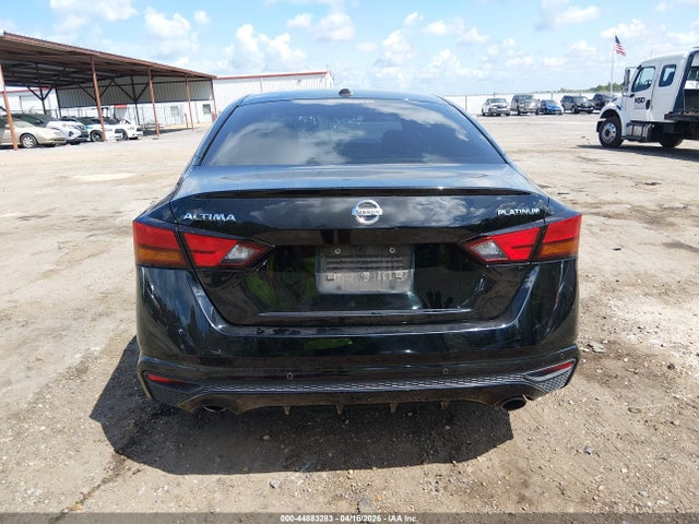 Nissan Altima Platinum Fwd