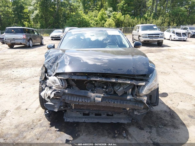 Nissan Altima Platinum Fwd
