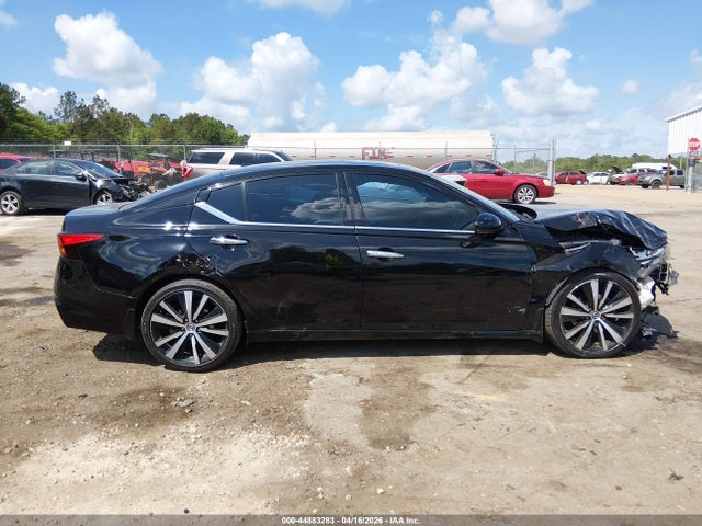 Nissan Altima Platinum Fwd