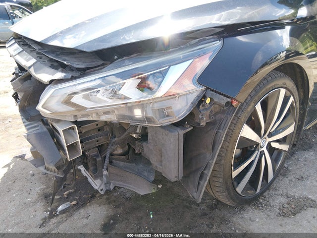 Nissan Altima Platinum Fwd