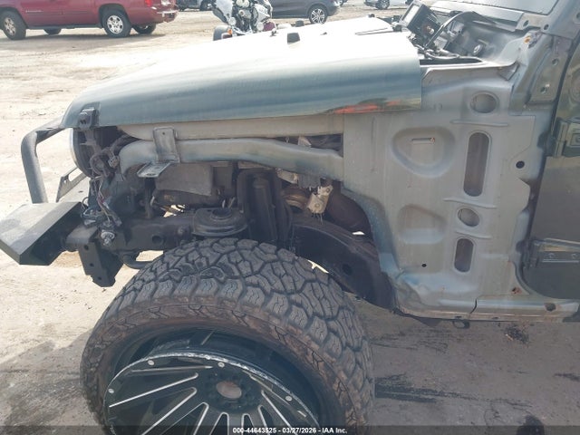 Jeep Wrangler Sahara