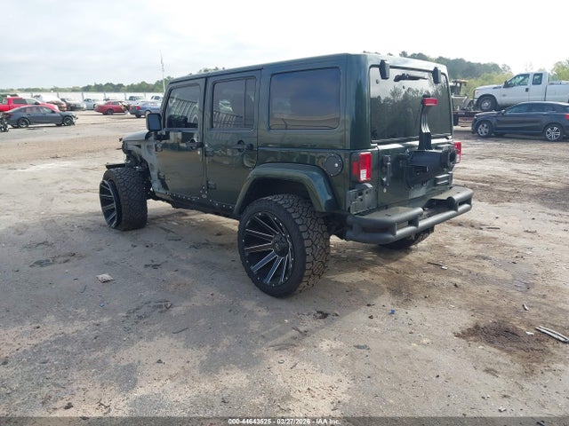 Jeep Wrangler Sahara