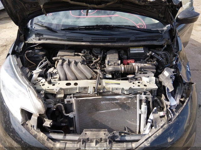 Nissan Versa Sr
