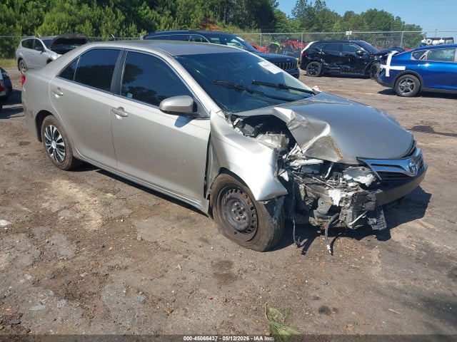 Salvage Toyota Camry Image