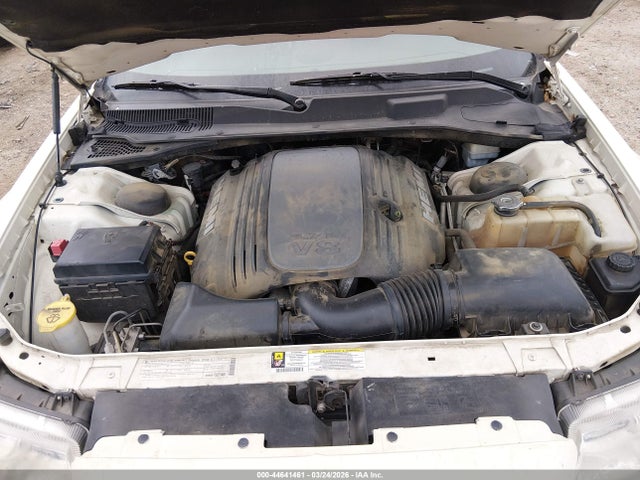Chrysler 300c Hemi