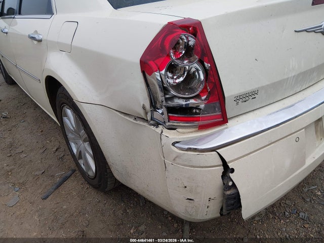 Chrysler 300c Hemi
