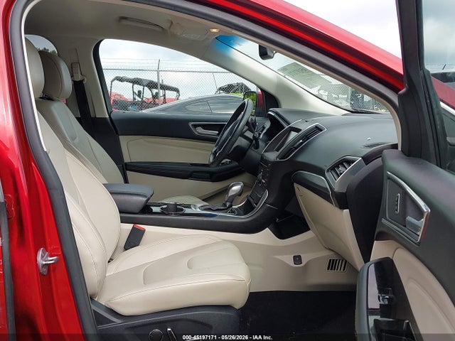 Ford Edge Titanium