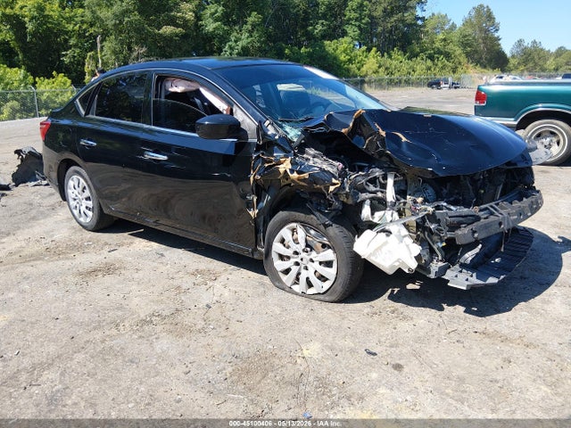 Salvage Nissan Sentra Image