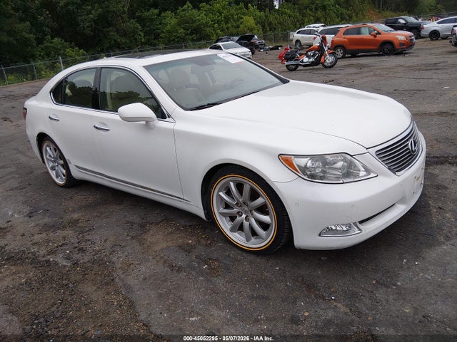 Salvage Lexus LS Image