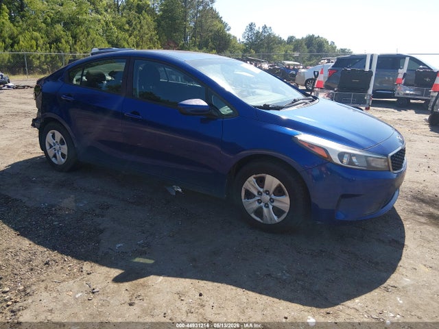 Salvage Kia Forte Image