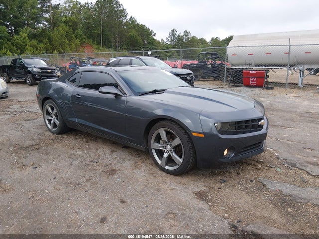 Salvage Chevrolet Camaro Image