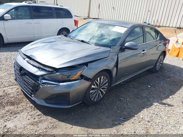 Nissan Altima Sv Fwd