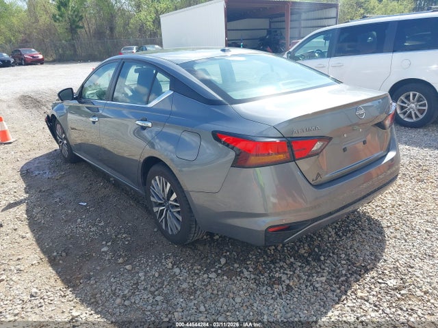 Nissan Altima Sv Fwd