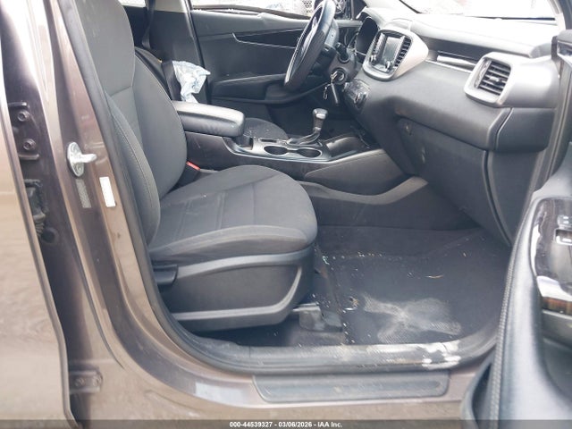 Kia Sorento 3.3l Lx
