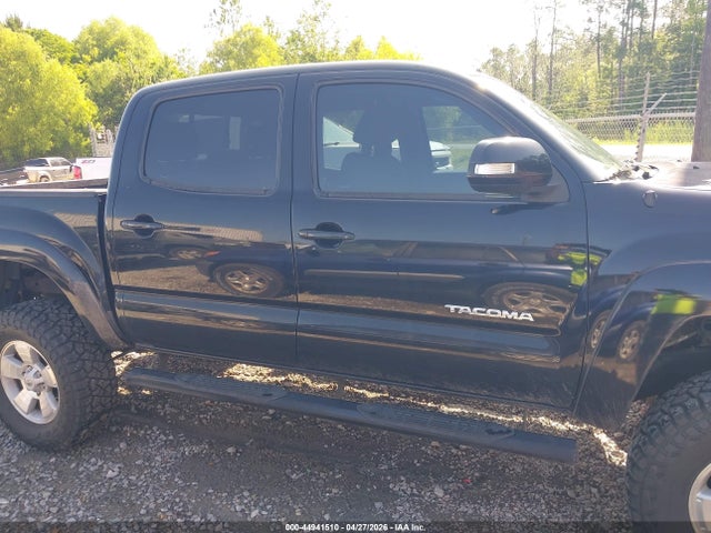 Toyota Tacoma Base V6
