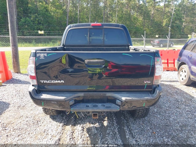 Toyota Tacoma Base V6