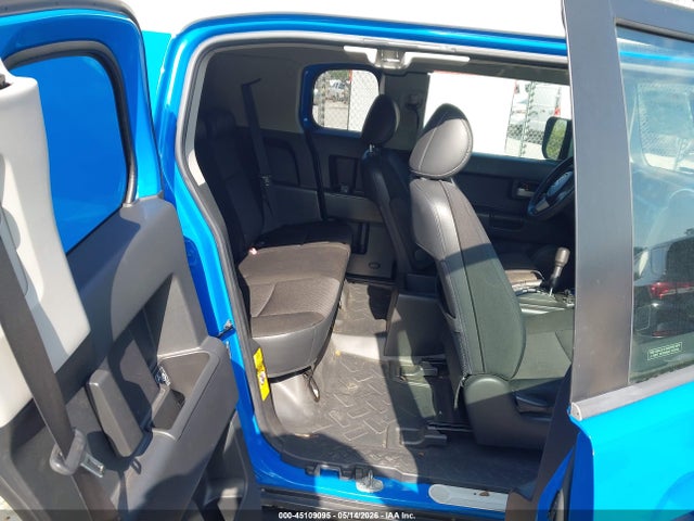Toyota FJ Cruiser