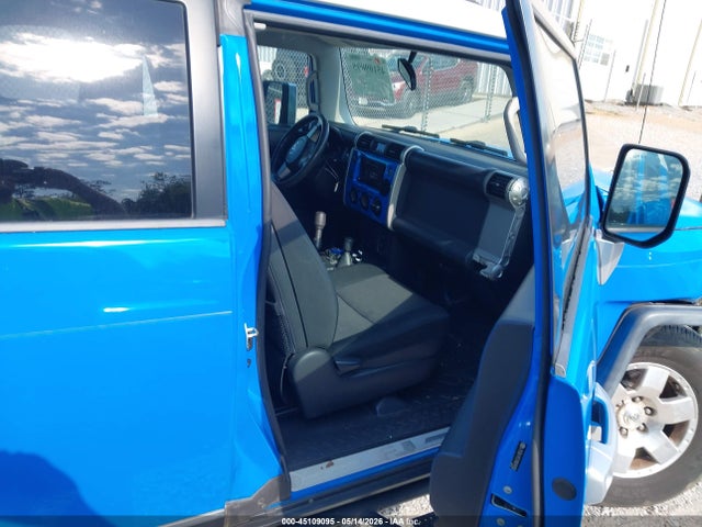Toyota FJ Cruiser