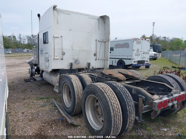 Peterbilt 379