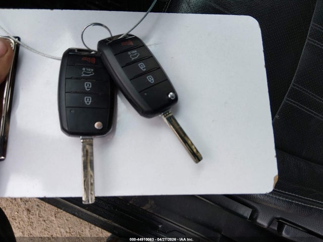 Kia Sorento Lx