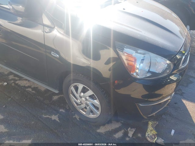 Mitsubishi Mirage Se