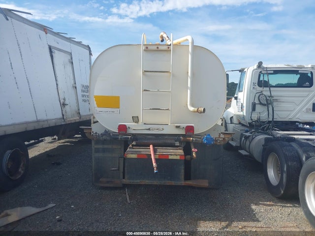 Peterbilt 348