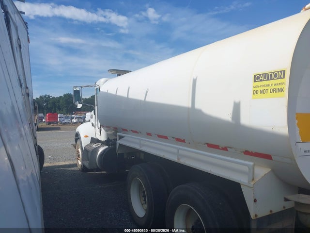 Peterbilt 348