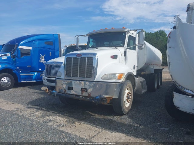 Peterbilt 348