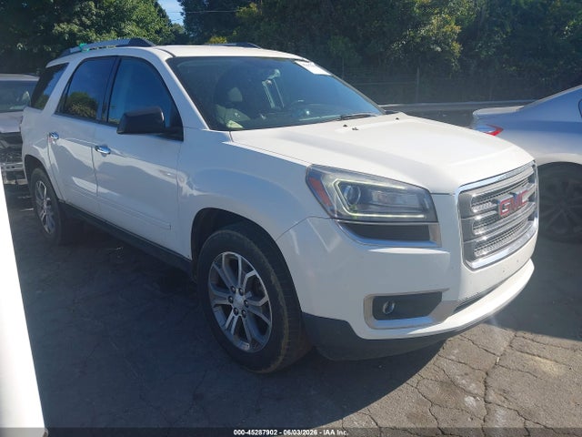 Salvage GMC Acadia Image