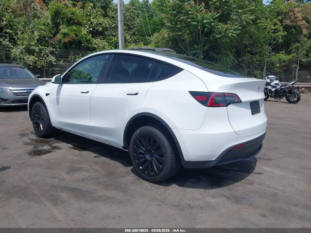 Tesla Model Y Long Range Dual Motor All-wheel Drive
