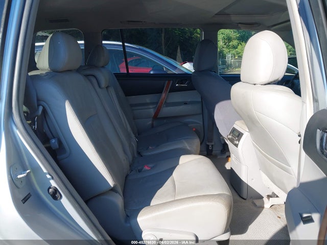 Toyota Highlander Limited