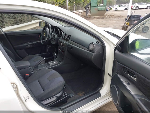 Mazda Mazda3 S Touring