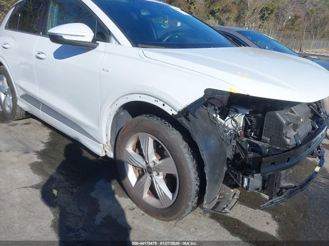 Audi Q4 Premium Plus 55 Quattro