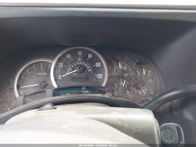 Cadillac Escalade Standard