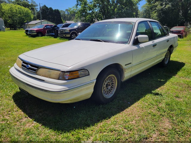Ford Crown Victoria Lx