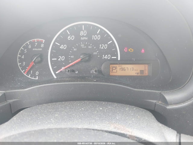 Nissan Versa 1.6 S+