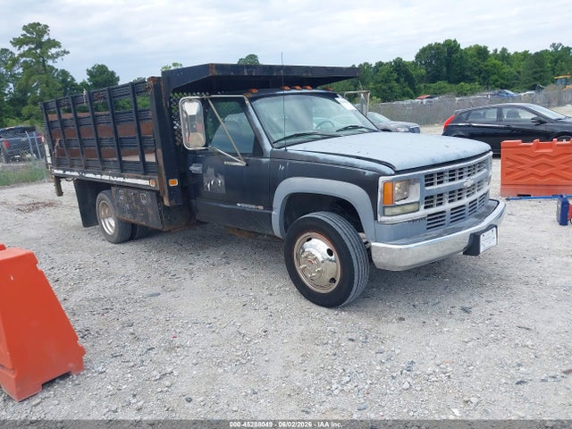 Salvage Chevrolet C3500 Hd Chassis Image