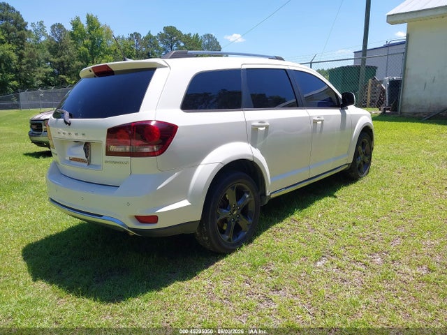 Dodge Journey Crossroad