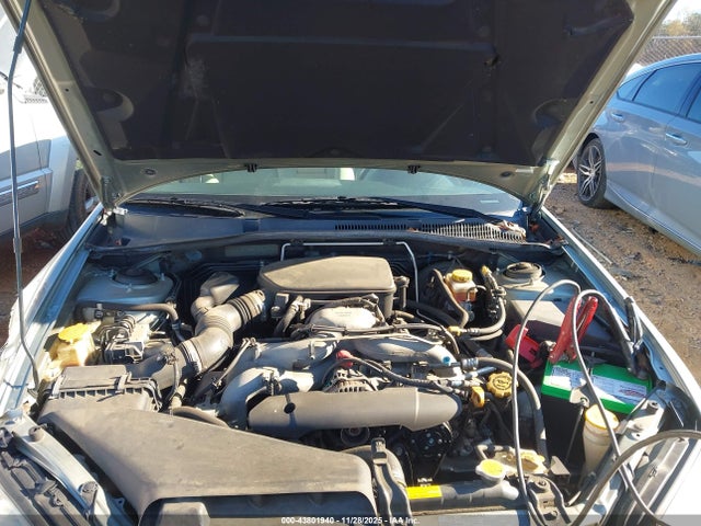 Subaru Legacy 2.5i