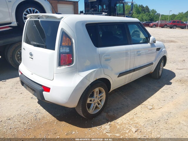 Kia Soul +