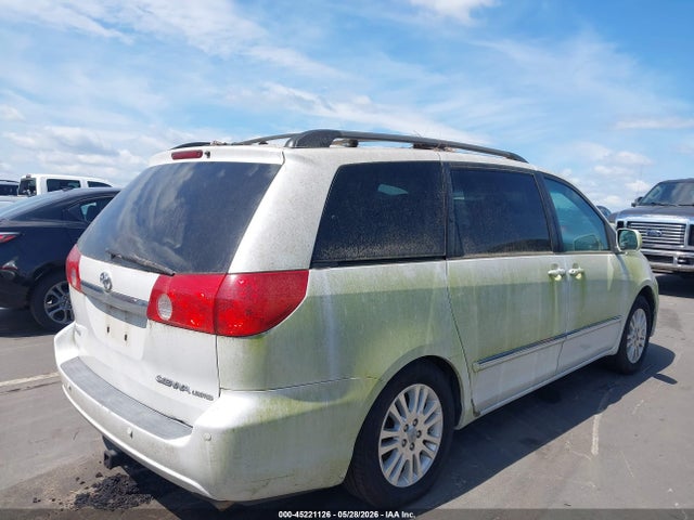 Toyota Sienna Limited