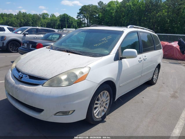 Toyota Sienna Limited
